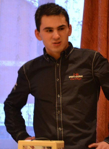 Динис Гайнетдинов