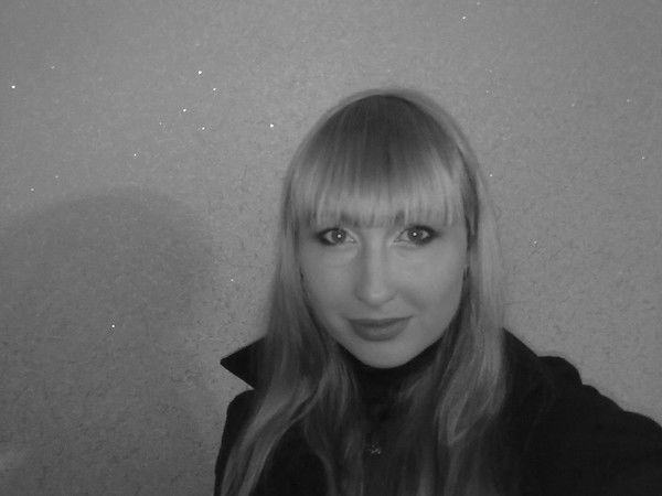 Оля Иванова