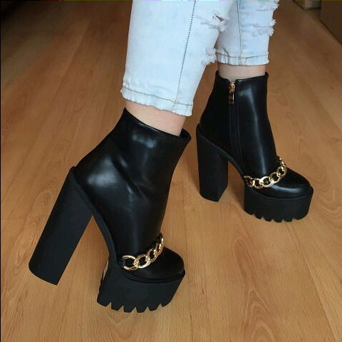 Алина Макиева