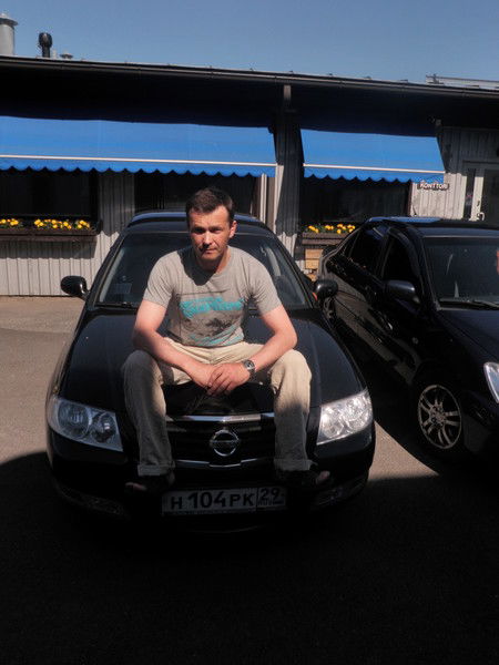 Андрей Шаров