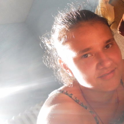 Юля Беженарь