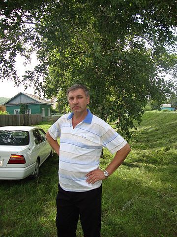 Юрий Холявка