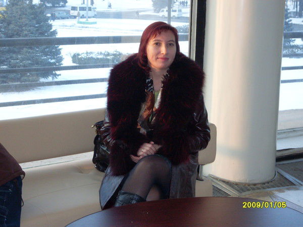 Лена Мельник