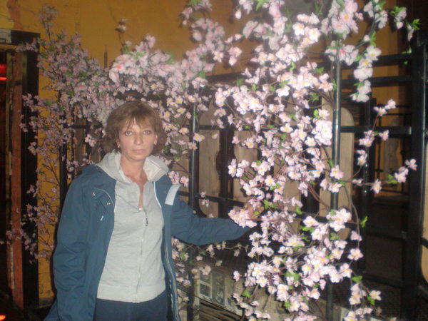 Лариса Деликамова