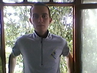 Максим Шадов