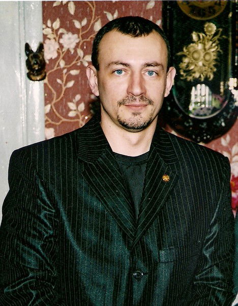 Дмитрий Свирид