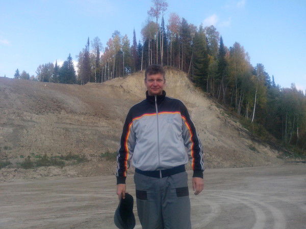 Андрей Пери