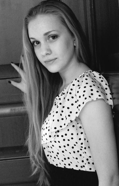 Анюта Красильникова