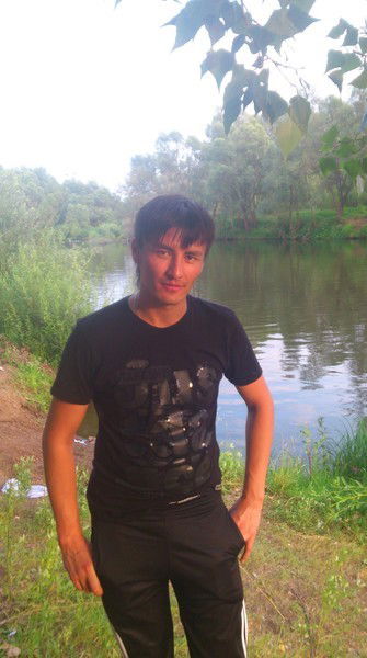 Умид Ишматов