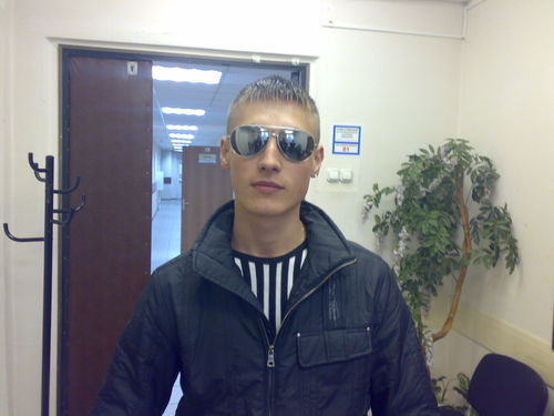 Неизвестно Неизвестно