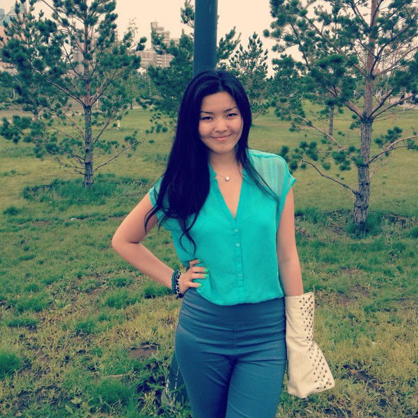 Неизвестно Неизвестно