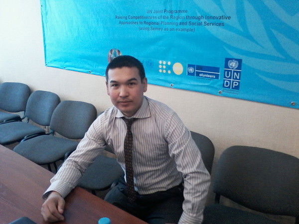 Еркен Шарипкалиев