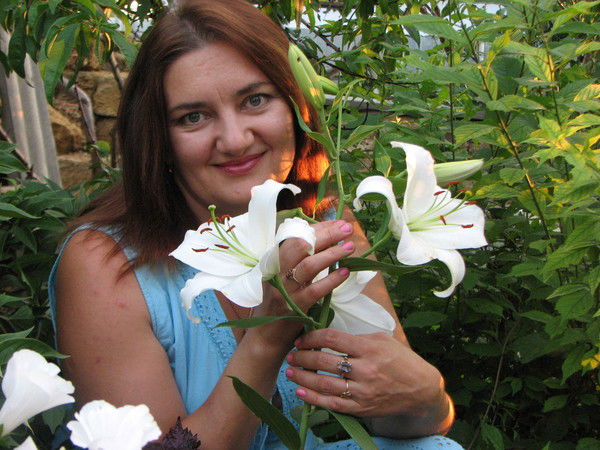 Оля Солоникова