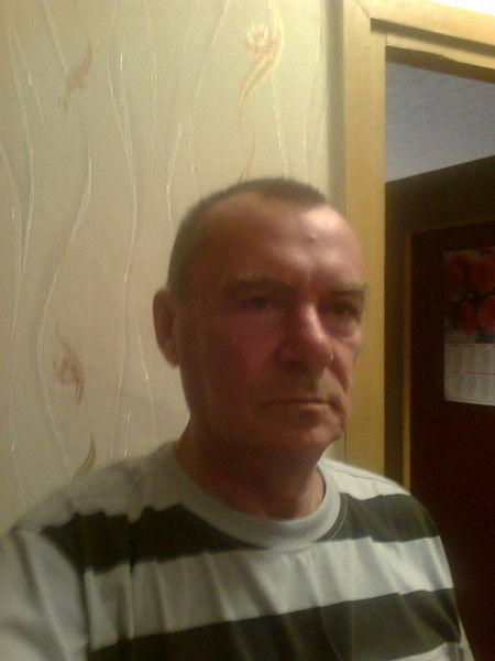 Анатолий Старов