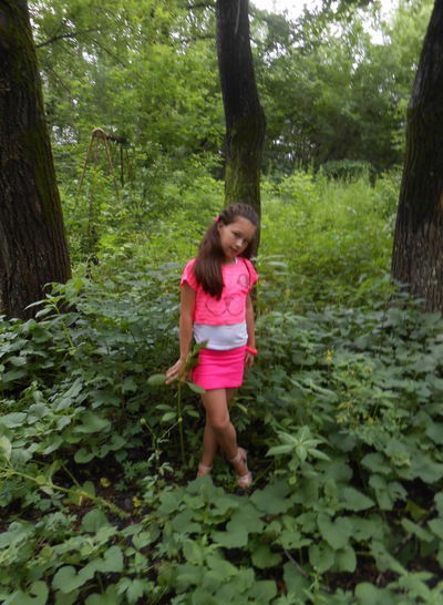 Арина Холод