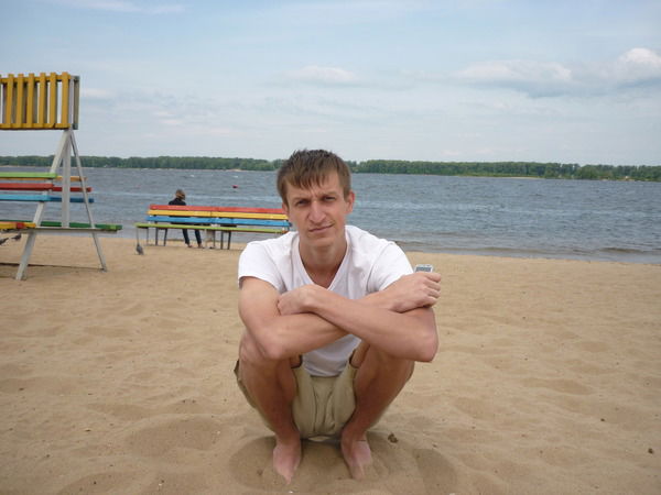 Юрий Костин