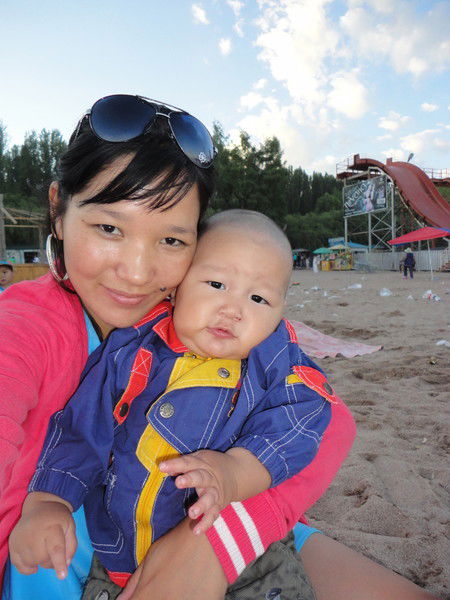 Гази Садырова