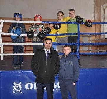 Макс Устименко