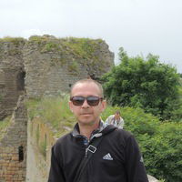 Андрей Константинов