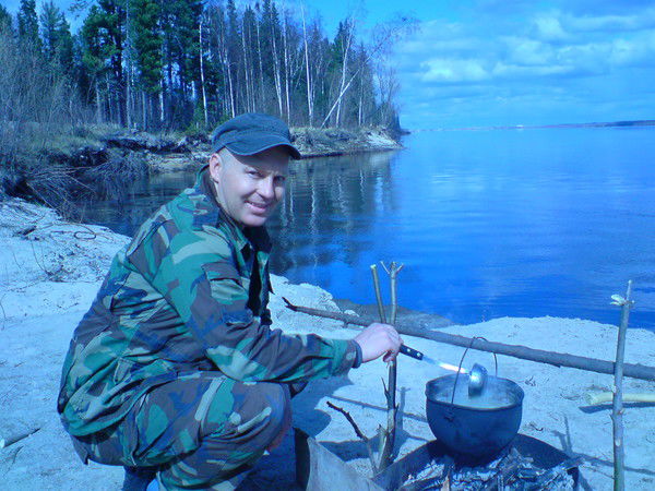 Роман Личинин