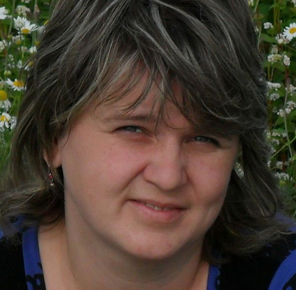 Юлия Суркова