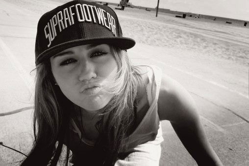 Даша Акользина