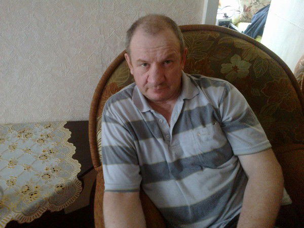 Николай Новоженин