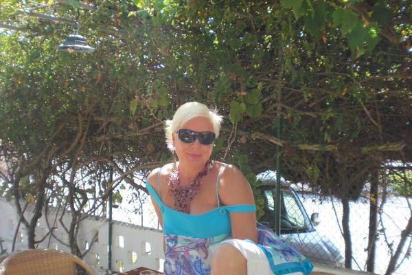 Неизвестно Неизвестно