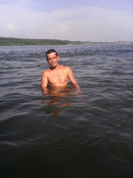 Олег Санжаровский