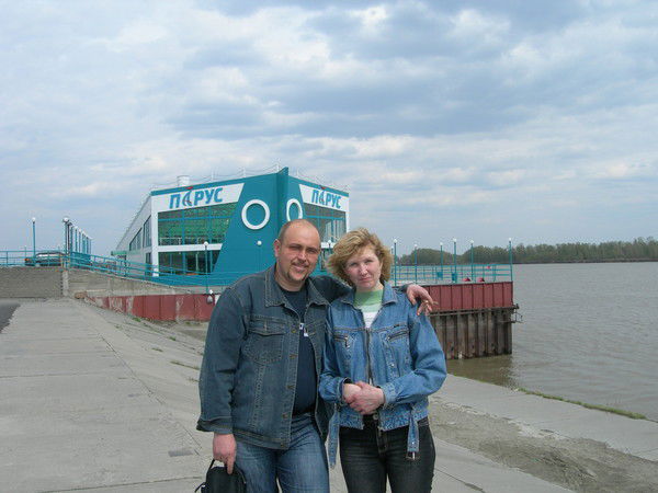 Александр Уваров