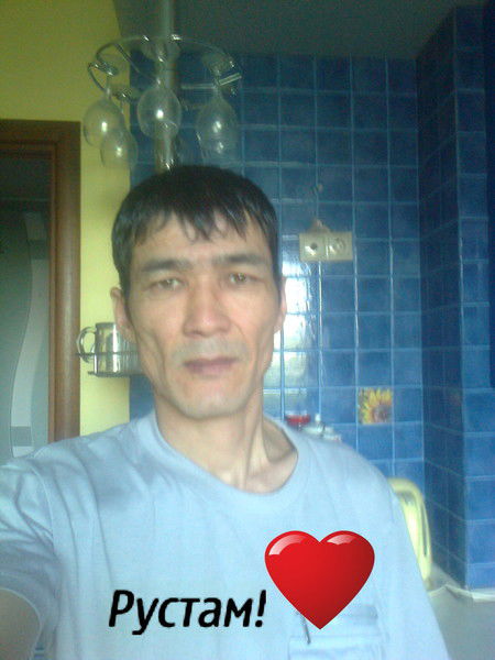 Рустам Мурзабеков