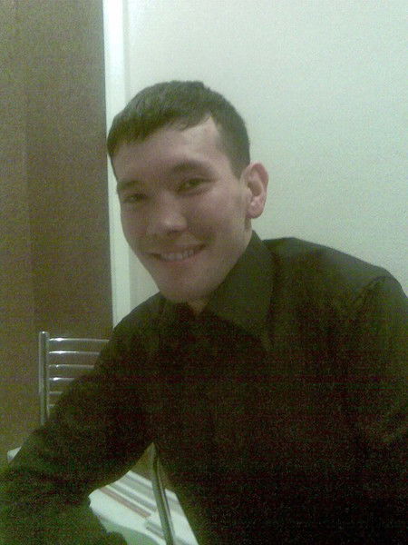 Искандер Доскараев