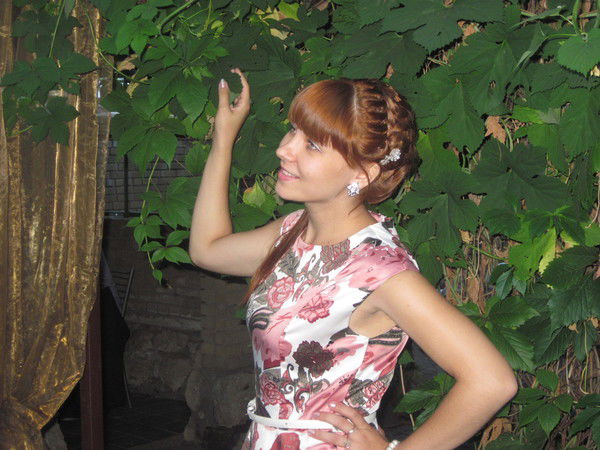 Анна Тушнова