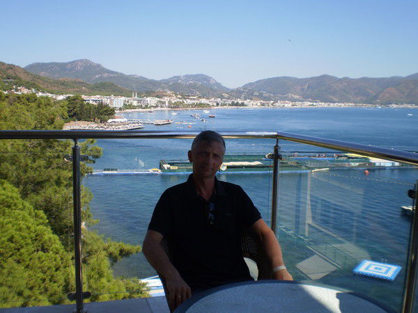 Юрий Миронов