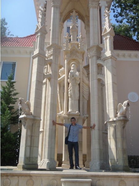 Дмитрой Волкодав