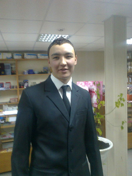 Денис Мусин