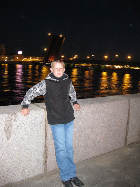 Леонид Ефремов