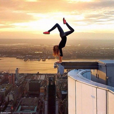 Виктория Попкова