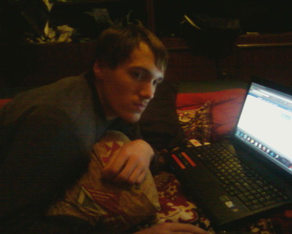 Максим Глотов