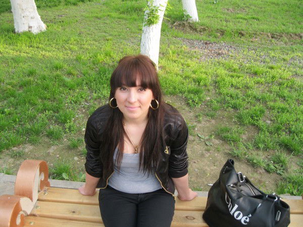 Оля Майская