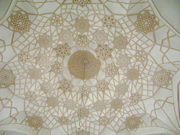 Зульфия Амирханова