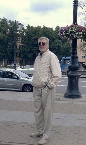 Владимир Народнев