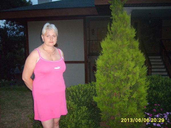 Лена Карабельникова