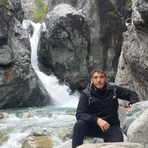 Николай Бобров