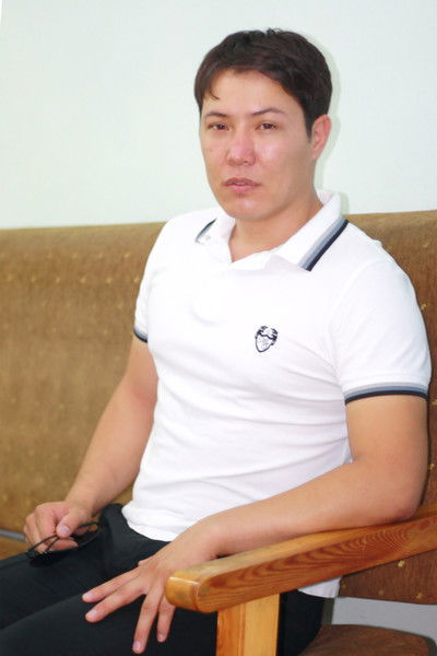 Жанибек Узaкбаев