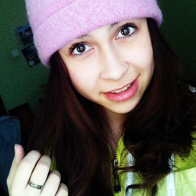 Настя Зеленкова