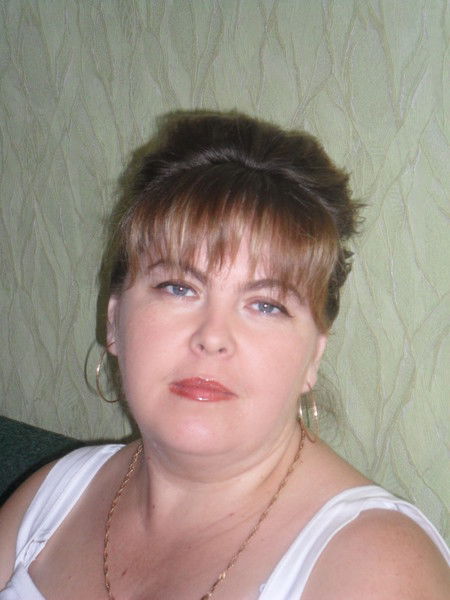 Оля Николаева