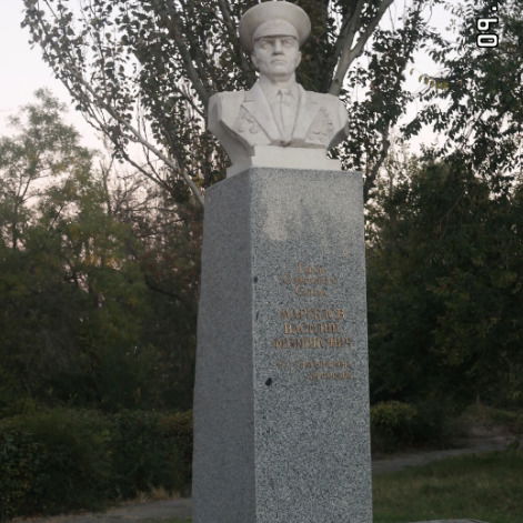 Юрий Леонтьев