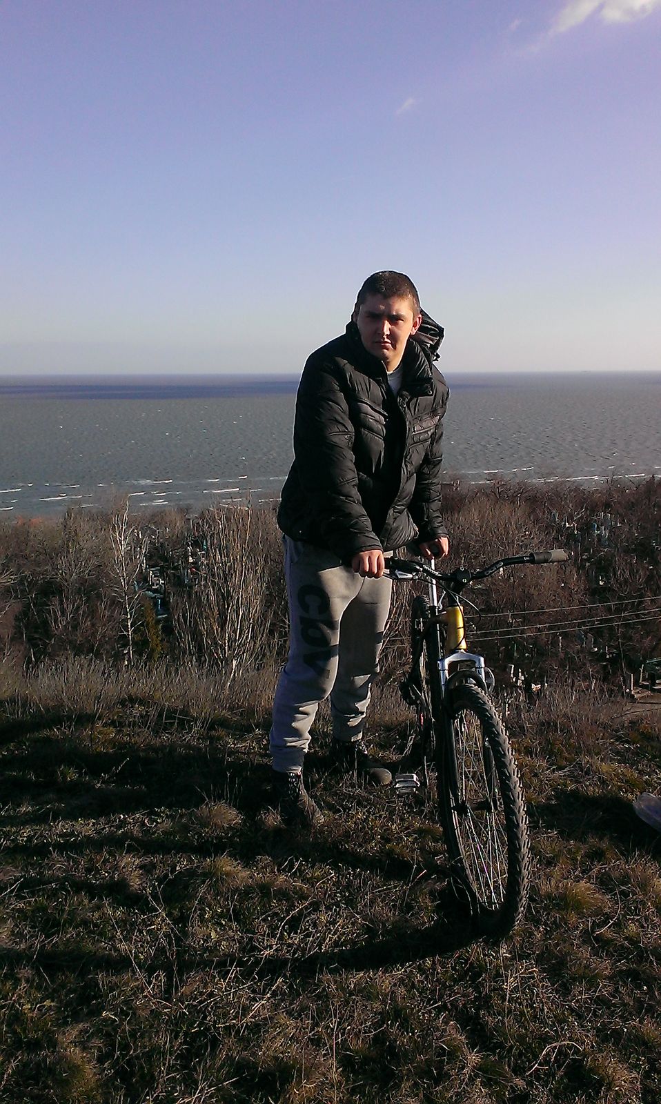 Олег Плотников