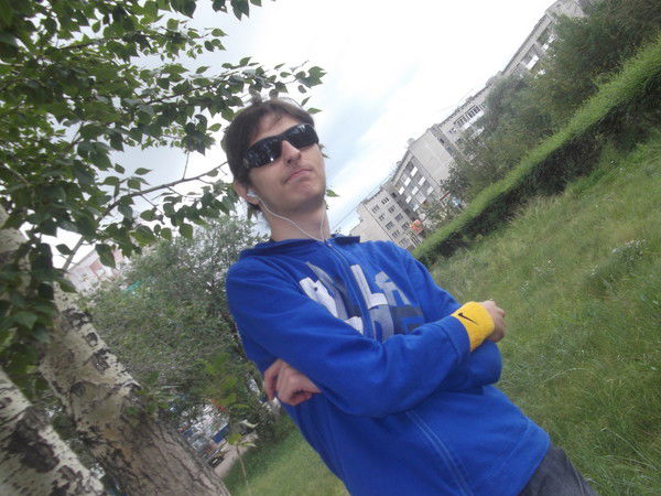 Денис Мкртчян